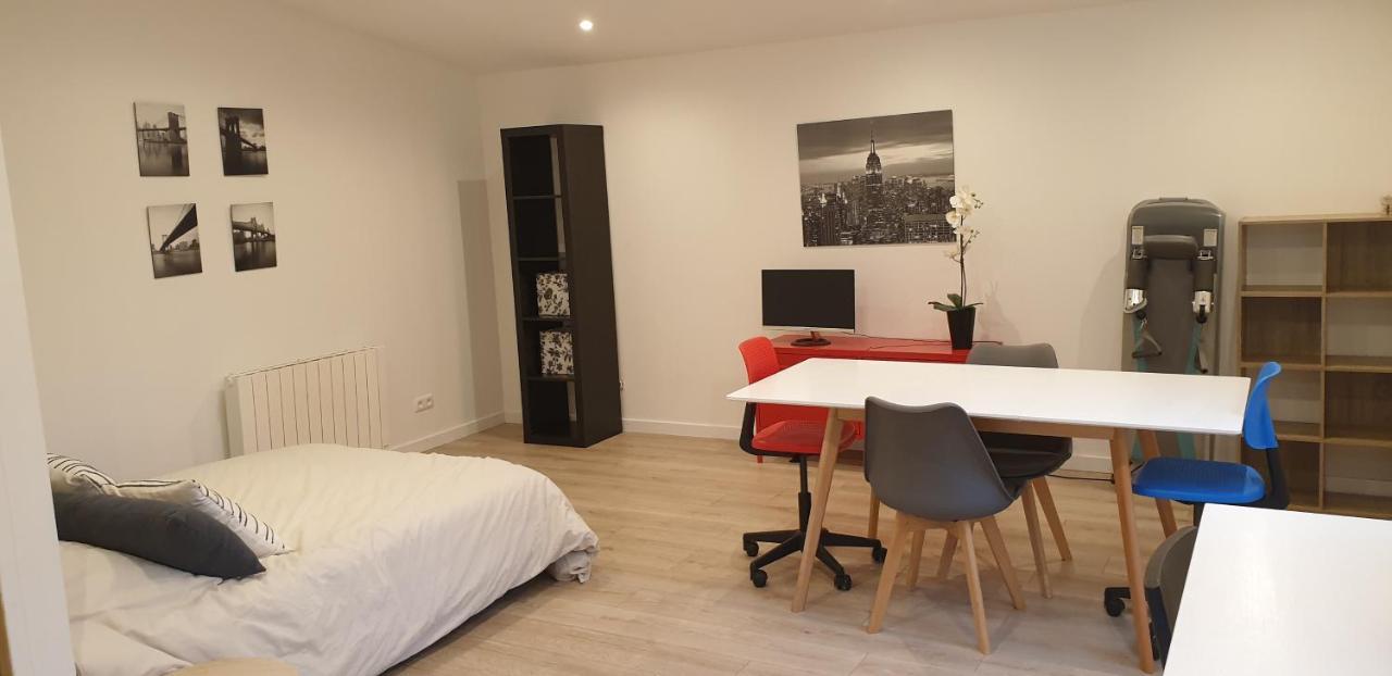 Adorable Studio 25M² Tres Calme Avec Parking Marseille Bagian luar foto